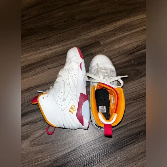 Jordan MVP sneakers - Picture 5 of 6